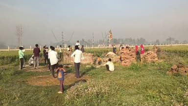 योगी सरकार से निवेदन हे कि हमार धर्म स्थल बन बाने की कृपा करे योगी जी से निवेदन हे