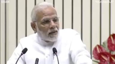 देश के प्रधानमंत्री नरेंद्र मोदी ने कर दिया नया आविष्कार अब नाले की दुर्गंध से निकले गैस से बनेगी चाय |