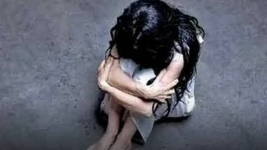 ములుగు: కన్నాయీగూడెం మండలంలో బాలికపై సర్పంచ్ భర్త అత్యాచారయత్నం