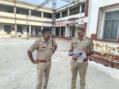 14 और 15 मार्च को होगा सब इंस्पेक्टर का एग्जाम एसपी ने परीक्षा केंद्रो का लिया जायजा
#MAU #maunews #maupolice