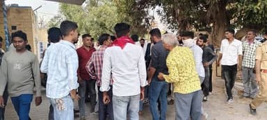 बालेसर (जोधपुर)_ बालेसर में निजी बस की टक्कर से बाईक सवार दो घा*यल ,जोधपुर की तरफ जा रही निजी बस ने बाईक को मा*री ट*क्कर...