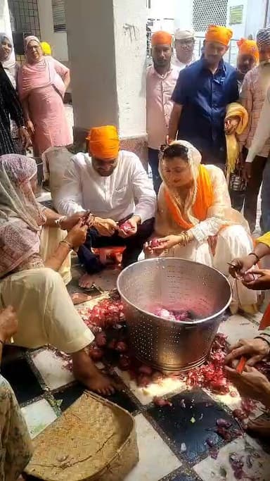 पंचायती राज मंत्री दीपक प्रकाश ने पटना साहिब गुरुद्वारा में की पूजा-अर्चना
पटना सिटी: बिहार सरकार के नवनियुक्त पंचायती ...