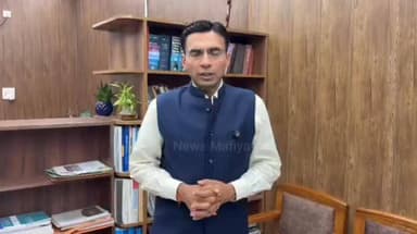 🚨#Breaking एलपीजी गैस अवैध संग्रहण, कालाबाजारी पर होगी सीधे जेल : DM सविन बंसल
72 की 72 गैस एजेंसियों के गोडाउन की लोके...