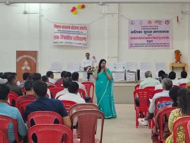 लैंगिक अपराधों से बालकों का संरक्षण तथा किशोरी बालिका सुरक्षा विषय पर प्रशिक्षण आयोजित
–––
–––
महिला एवं बाल विकास वि...