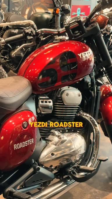 Riding the streets with the bold Yezdi Roadster 🏍️
Classic soul, modern power.
334cc of pure attitude built for the road...