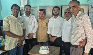 संगरिया की आवाज़। के लाडले अधिवक्ता मित्र रविन्द्र कुमार को जन्मदिन की हार्दिक शुभकामनाएं 💐🇮🇳💐
Vijay Singh Beniwal
Sanj...