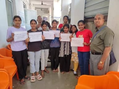 जिला अस्पताल में बालिकाओं ने लगवाई एचपीवी वैक्सीन, उपस्थित लोगों को किया जागरूक
जिले में बालिकाओं को गंभीर बीमारियों स...