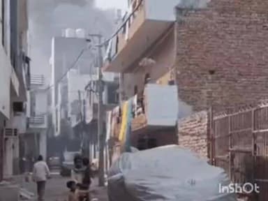 गुरुग्राम: फैक्ट्री में आग लगने से श्रमिक जिंदा जला, केमिकल रिसाव के बाद फायर ब्रिगेड ने शव बरामद किया