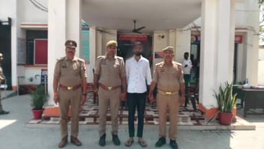 मुहम्मदाबाद गोहना: महताबपुर इलाके से पुलिस ने 25 हजार रुपये के इनामी गैंगस्टर को किया गिरफ्तार, भेजा जेल