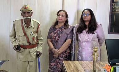 जिला मुख्यालय स्थित कलेक्टर कार्यालय में समाज कल्याण विभाग की सहायक उपकरण प्रदाय योजना अंतर्गत जिले के जनपद पंचायत मोहला...