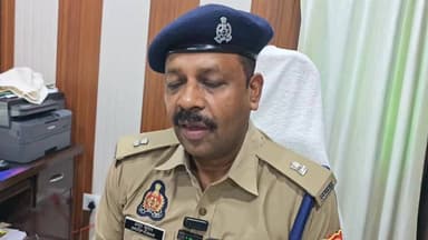 मऊ में अलविदा जुमे की नमाज को लेकर पुलिस अलर्ट, मस्जिदों पर तैनात पुलिस बल
#मऊ_पुलिस #अलविदा_जुमा #सुरक्षा_व्यवस्था #मऊ_...