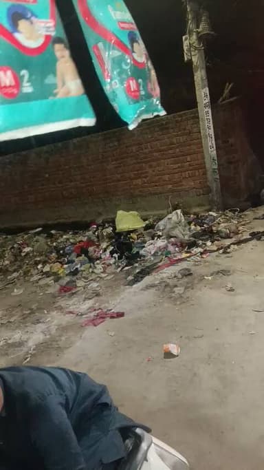 Ramnagar khajur ka ped Parvez ki deri ke yahan per nahin uth Pa raha hai ek ka time a raha hai