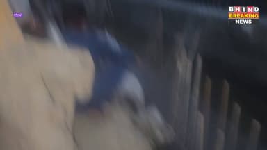 गोरमी के धुरकोट मंदिर के पास निर्माण धीन नाले में फसी गाय