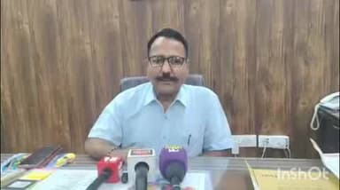 हल्द्वानी: DM ने गैस गोदामों में उपभोक्ताओं द्वारा लगाई जा रही लाइन को लेकर अधिकारियों को दिए निर्देश