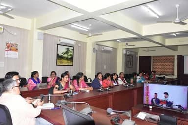 मुख्यमंत्री ने जिले की 2.60 लाख लाड़ली बहनों को 39.05 करोड़ रुपये की सहायता राशि प्रदान की
मुख्यमंत्री डॉ मोहन यादव ने...