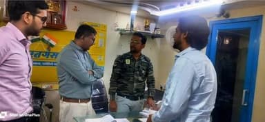 जिला कलेक्टर डॉ. प्रदीप के. गावंडे ने जालोर गैस सर्विस एजेंसी का निरीक्षण कर गैस आपूर्ति व्यवस्था का जायजा लिया। उन्होंन...