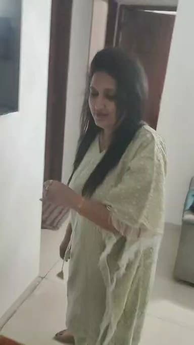 कानपुर की लुटेरी दुल्हन है ये चार लोगों से शादी कर के ठग चुकी है। #pmkisanyojanekyc #PMKisan21stInstallment #holisong20