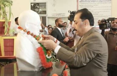 विद्युत विभाग एवं नगर निगम 14 मार्च को आयोजित नेशनल लोक अदालत में निराकृत प्रकरणों में देगा छूट का लाभ
जिला एवं तहसील न...