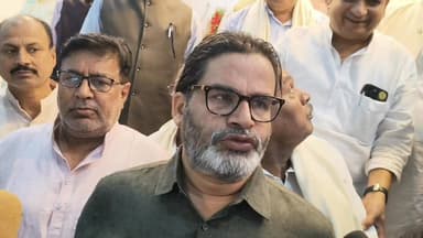 बिहार नवनिर्माण को लेकर जहानाबाद में पहुंचे जान स्वराज के सूत्रधार प्रशांत किशोर सुनिए क्या बोले।।
#jansuraj #prashant...