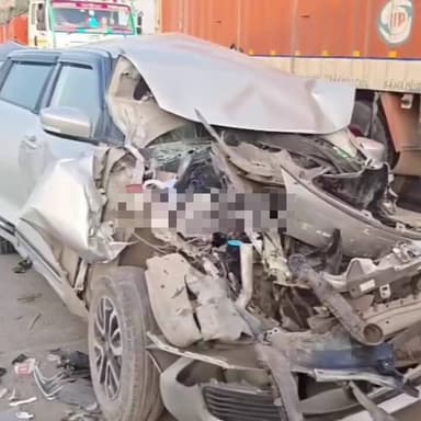 नीमराना: दिल्ली–जयपुर हाईवे 48 पर नीमराणा में भीषण सड़क हादसा, तेज रफ्तार ट्रक ने कई गाड़ियों को मारी टक्कर