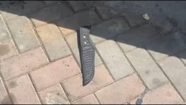 ઉધના: ડિંડોલીમાં યુવકની સરાજાહેર હત્યાથી ચકચાર,હત્યા બાદ ફરાર ચારથી પાંચ ઇસમોની શોધખોળ