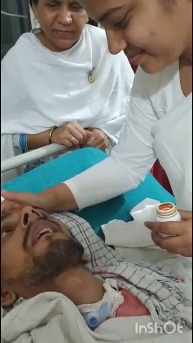 गाज़ियाबाद: हरीश राणा को दी गई अंतिम विदाई, लवली दीदी का वीडियो जिले में सोशल मीडिया पर वायरल हुआ