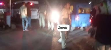 सतना,रेल्वे स्टेशन के सामने लगा जांम मंत्री जी की गाड़ी भी फंसी जांम में।
#chitrakootexpress #satna #satnanews #ramnagar...