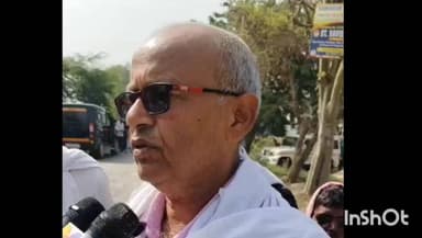 बलिया: चिलकहर मटीही रोड के बीच स्थित दुकान में आग लगने के बाद मृतिका रितिका के पिता ने ससुरालवालों पर लगाया हत्या का आरोप