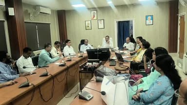 বালিজানা: জিলা আয়ুক্তৰ কাৰ্যালয়ত নিৰ্বাচনী বিষয়াৰ সংবাদ মেল