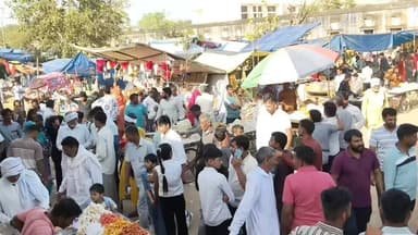 बाढ़डा:- कादमा दादी सेढ़ माता मेले में श्रद्धालुओं की उमड़ी भीड़, बच्चों ने लिए झूले और खिलौनों का आनंद