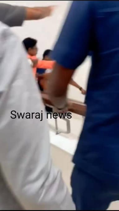 ବିଧାନସଭା ପାଲଟିଲା ରାଣକ୍ଷେତ୍ର ପବିତ୍ର ବିଧାନସଭାକୁ ହତ୍ୟାକରୁଛି କିଏ ଏଭଳି ମନ୍ତ୍ୟବ ଦେଲେ କାକଟପୁର ବିଧାୟକ ତୁଷାରକାନ୍ତି ବେହେରା ! #Swar...