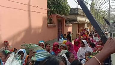 ২৭ শেষ রমজান কাশিপুরে আলী ভিলাতে বিশেষ উপহার সামগ্রী ।।