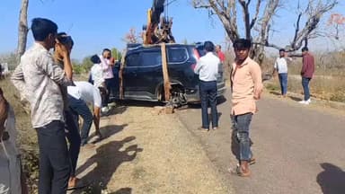 रावतभाटा: भैंसरोड़गढ़ इलाके में नाकाबंदी तोड़कर भागी स्कॉर्पियो का पीछा कर पुलिस ने खोला राज, बरामद हुई फर्जी नंबर प्लेट