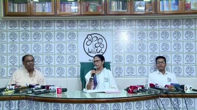 তৃণমূলের বিধানসভা নির্বাচনের প্রার্থী দেখুনAnnouncementAnnouncement of the candidate list for the 2026 Assembly election...