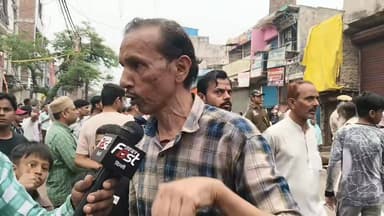 सुंदर नगरी मे बुलडोजर ने जमकर की तोड़ फोड़ शनि बाजार में मची अफरा तफरी पुलिस ने की कानून व्यवस्था सुनिश्चित का पार्ट 10