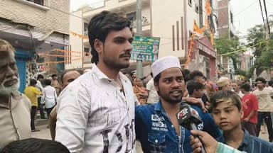 सुंदर नगरी मे बुलडोजर ने जमकर की तोड़ फोड़ शनि बाजार में मची अफरा तफरी पुलिस ने की कानून व्यवस्था सुनिश्चित का पार्ट 8