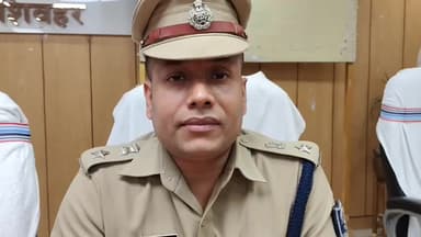 शिवहर: एसपी शुभांक मिश्रा की बड़ी कार्रवाई, लापरवाही के आरोप में एक सिपाही सस्पेंड, प्राथमिकी दर्ज