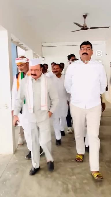 आज अमेठी के लोकप्रिय सांसद श्री किशोरी लाल शर्मा जी के साथ विभिन्न कार्यक्रमों में
#KishoriLalSharma
#Amethi