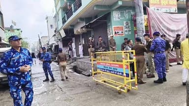 #रूद्रपुर #खेड़ा #ईदगाह में ईद की #नमाज स्थल पर तैनात RAF के जवान
#awaaz24x7 #awaazindiadigital #uttarakhand #rudrapur #e...