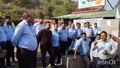 चिरमिरी के कुरसिया क्षेत्र में पानी की किल्लत पर कोयला मजदूर संघ ने किया सांकेतिक धरना, दोपहर 1 बजे से वीडियो वायरल