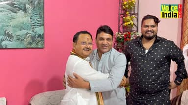 ईद के मौके पर #मुजफ्फरपुर नगर विधायक #रंजन_कुमार पहुंचे वार्ड पार्षद इक़बाल हुसैन के जनता कार्यालय पर.... पार्षद ने कहा....