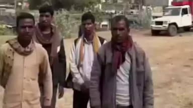 सिलवानी तहसील क्षेत्र में युवक का जंगल में शव मिलने से हड़कंप मच गया, पुलिस पूरे मामले के जांच में जुटी।