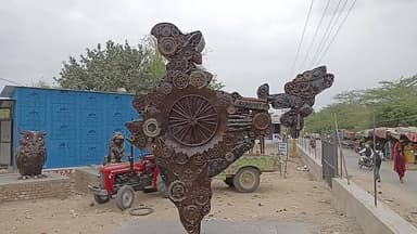 कचरे से तराशी गई कलाकृतियां, चुंगी चौकी पर बनीं आकर्षण का केंद्र #live #viral #didwanajila #bharat