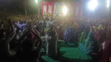 आज तीसरे दिन मां भूलेश्वरी माता मंदिर मडदेवरा में श्रीमद् भागवत ज्ञान कथा का आनंद लेते हुए समस्त भक्तजन