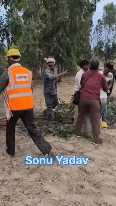 ⚡ “बिजली ठीक करने गए थे, गुस्सा ऑन कर आए” – जरीफनगर में अनोखा ‘विकास मॉडल’!
बदायूं जनपद के जरीफनगर क्षेत्र में इन दिनों...