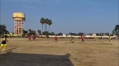 रफीगंज में तीन दिवसीय फुटबॉल टूर्नामेंट का फाइनल संपन्न, नवादा ने नोखा को 3-1 से हराकर खिताब किया अपने नाम
#रफीगंज
#रफीग...