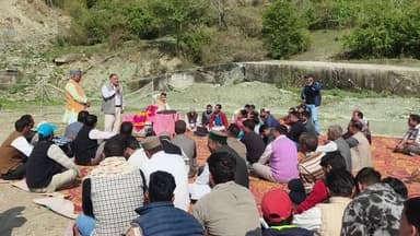 बागवानी परिषद उपाध्यक्ष (राज्यमन्त्री) राजकुमार पहुंचे #रवांई_पृथक_जनपद के जन संवाद कार्यक्रम में। @top fans BJP Uttarak...