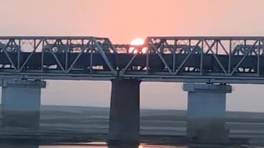 चैती छठ पर्व के पहला अर्घ्य के मौके पर आप सब भी करें अस्ताचल गामी भगवान भाष्कर के विहंगम स्वरूप का दर्शन। #viralvideoシ #...