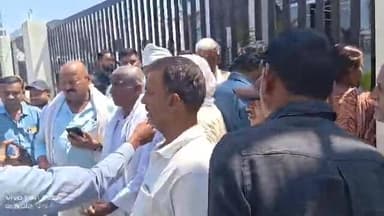 बेटे की मौत पर फूटा गुस्सा: अस्पताल प्रबंधन और जांच टीम के खिलाफ प्रदर्शन
#अखिलेश_कुमार #JusticeForAkhilesh #हॉस्पिटल_ला...