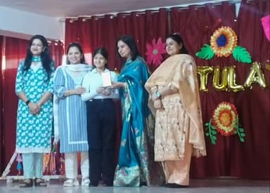 कैम्ब्रिज स्कूल, डेराबस्सी की छात्रा खुशी वर्मा ने किया नाम रोशन
डेराबस्सी: कैम्ब्रिज स्कूल, डेराबस्सी की 9वीं कक्षा की ...